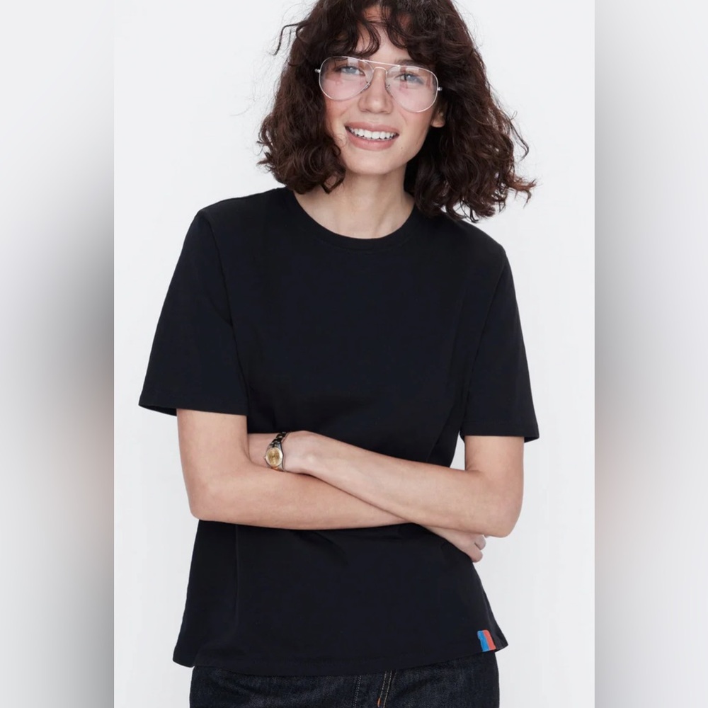Kule The Modern Tee in Black